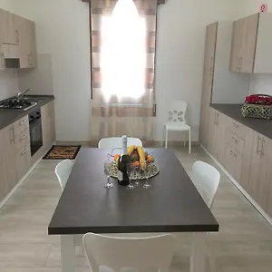 Gondola House Dom wakacyjny Favaro Veneto